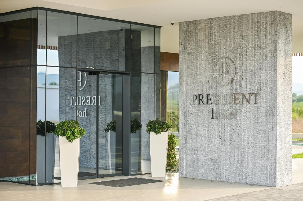 Hotel President Чаплина Экстерьер фото